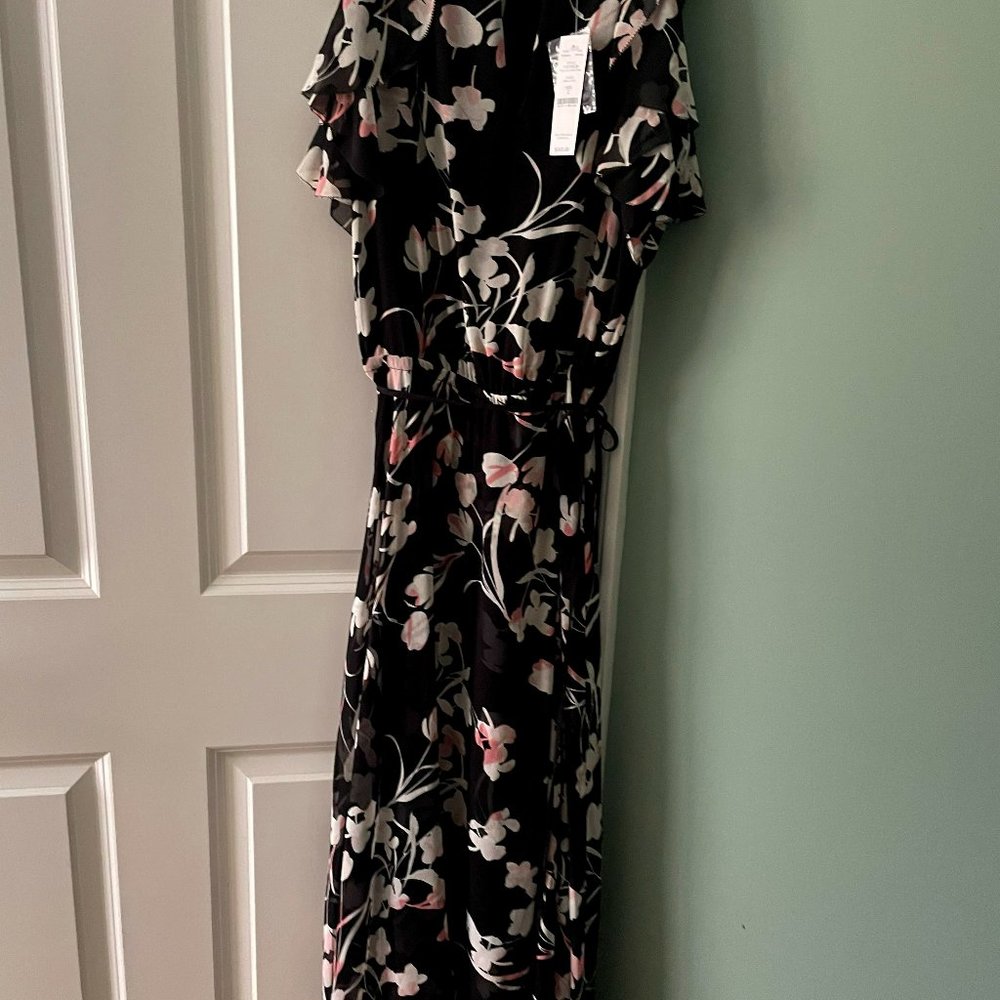 White House Black Market Dress, Size 2 High/low length, never worn